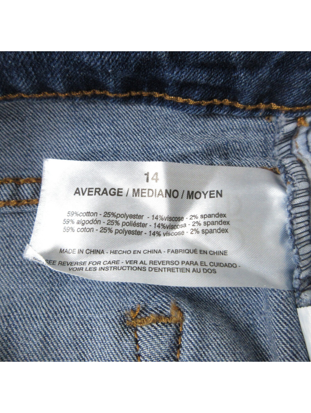 Nine West Chrystie Capri Jeans Women’s Size 14 Blue Stretch Denim Mid Rise 36x24 - Picture 9 of 12
